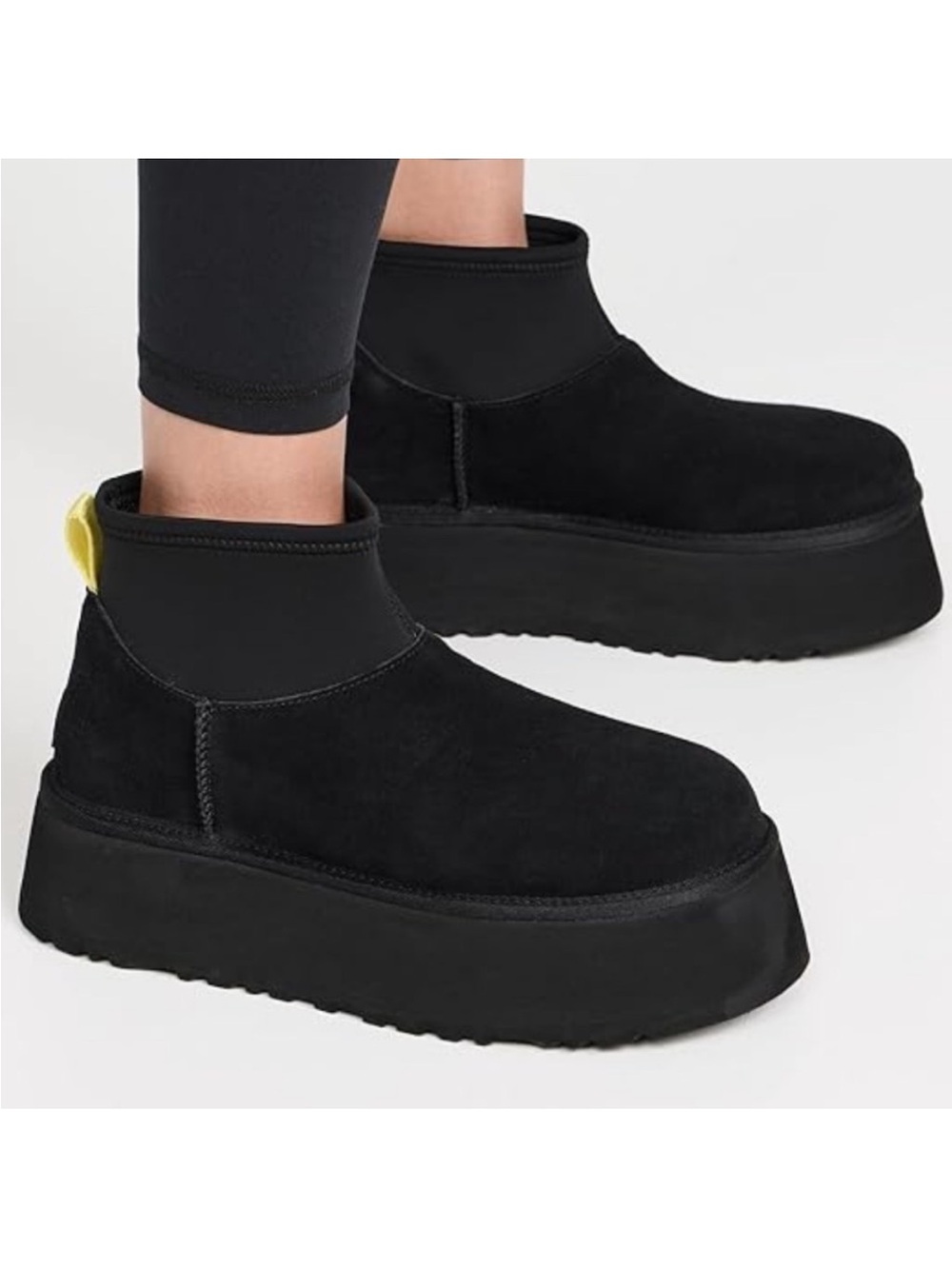 New! UGG Classic Mini Dipper Boots Size 7 Black Suede